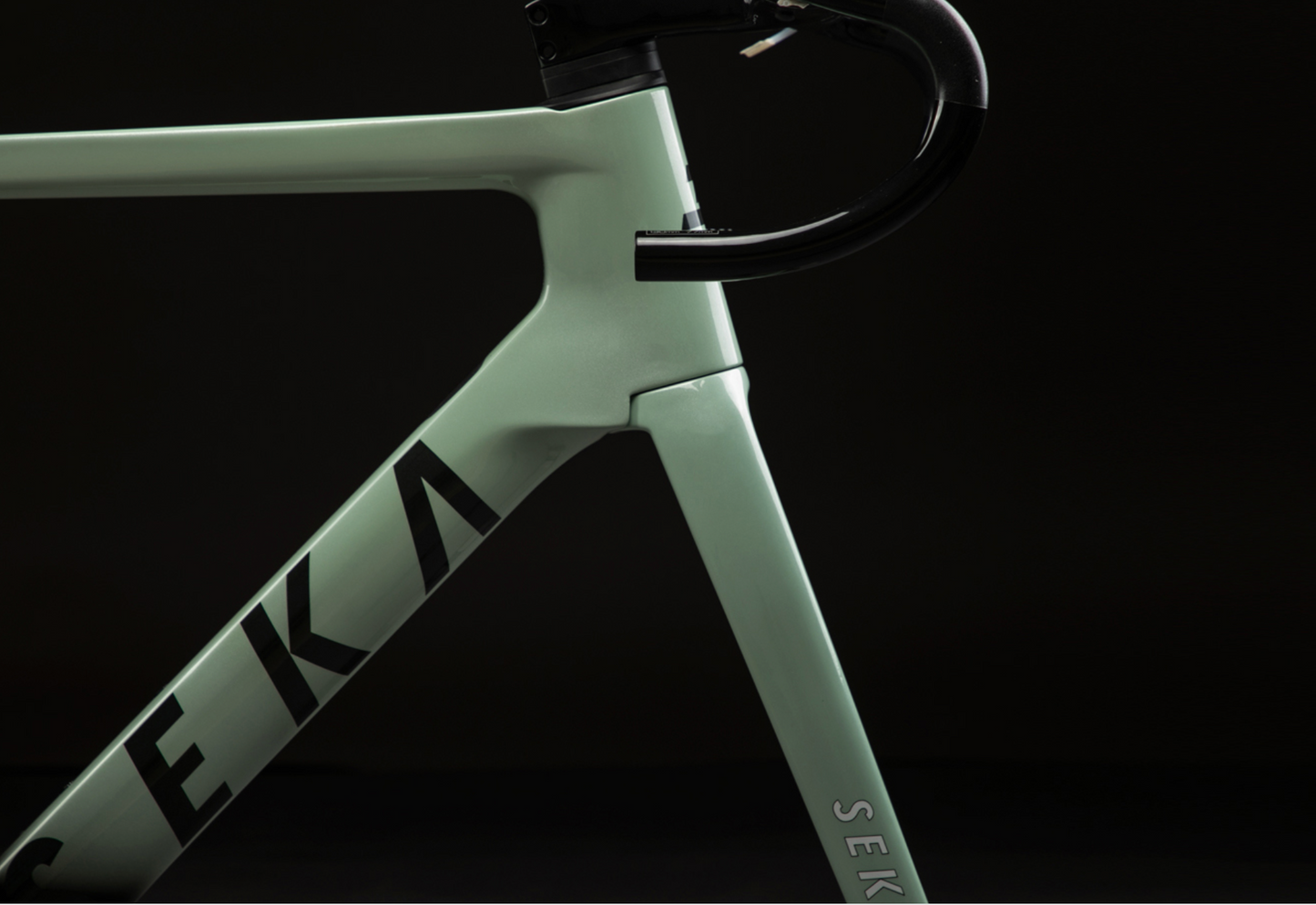 SEKA EXCEED STANDARD FRAMESET