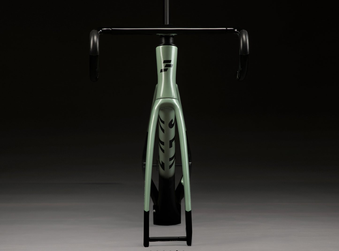 SEKA EXCEED STANDARD FRAMESET