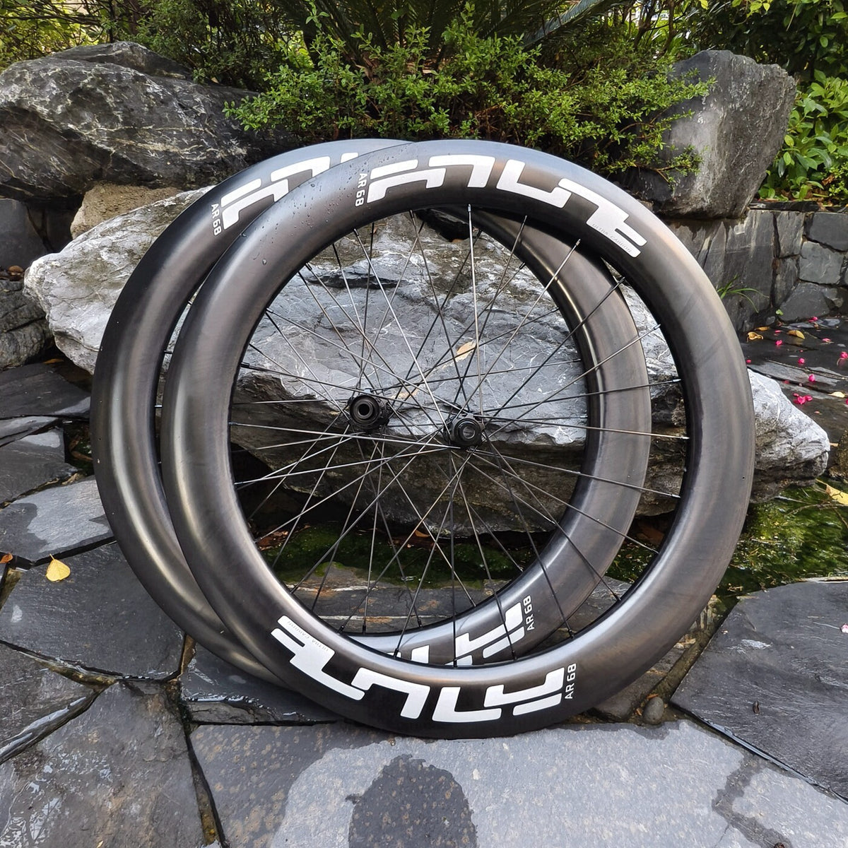 FitLite AR68 Carbon Wheelset